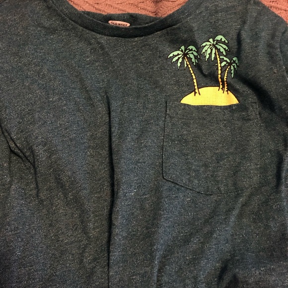 🌷 2/$25 Bundle of 7 Boys Tees - Picture 5 of 9